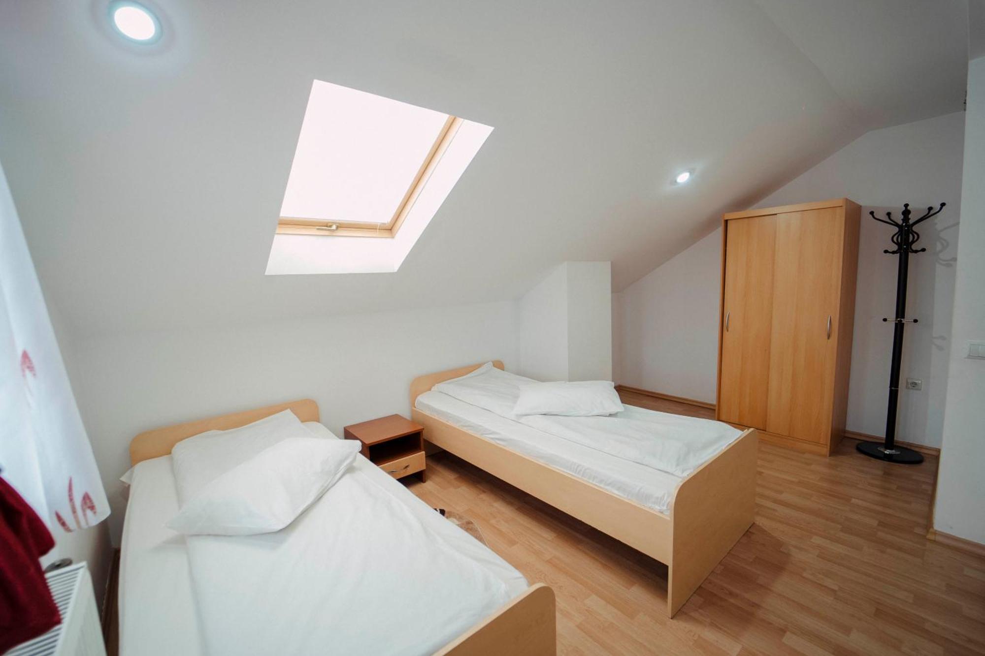 Casa Miruna ปอยอานาเนกรี ภายนอก รูปภาพ